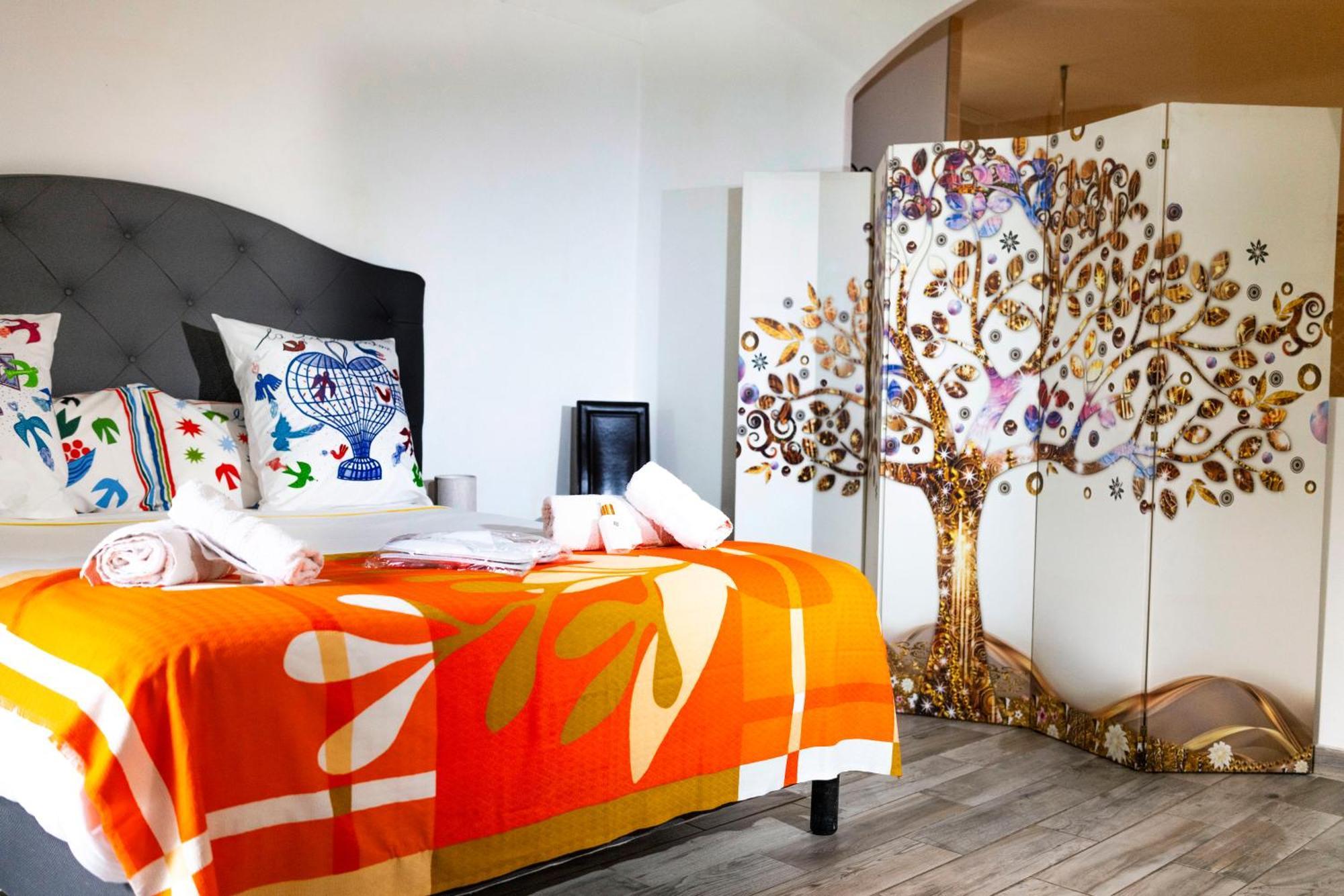 La Romana Luxe Et Serenite Au Coeur De Saint-Tropez Suites Spacieuses Avec Jardin Enchanteur エクステリア 写真
